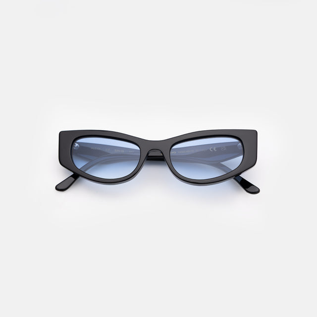 Alexa Sunglasses side view in Black / Blue Flat Gradient See Through