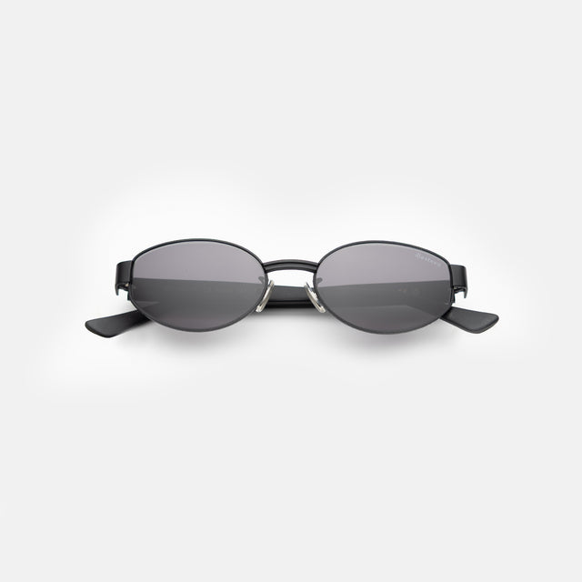 Bellagio A Sunglasses side view in Matte Black / Grey