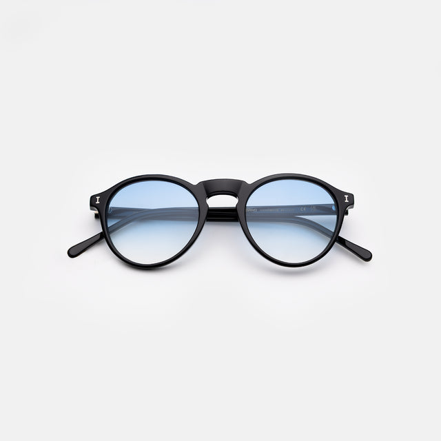 Capri Sunglasses side view in Black / Blue Gradient See Through