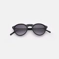 Front view of Capri Sunglasses in Black/Grey Gradient