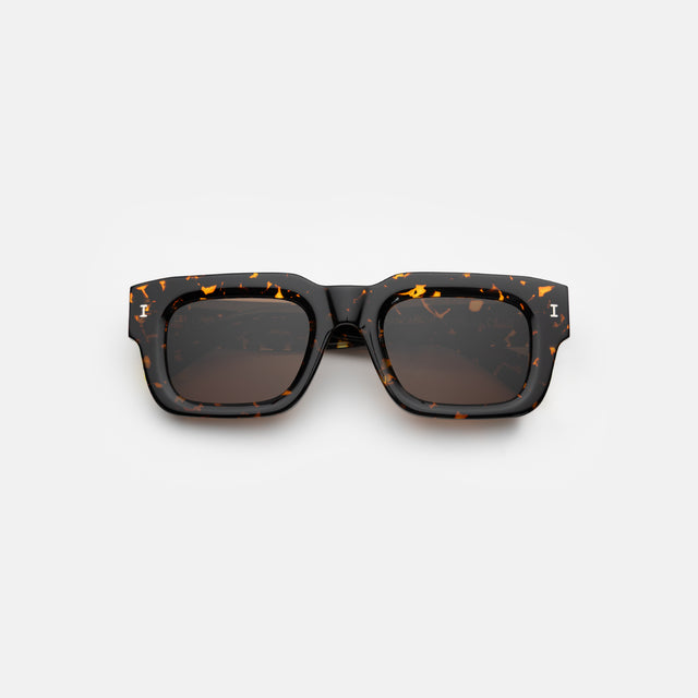 Lewis 50 Sunglasses side view in Flame / Brown Flat