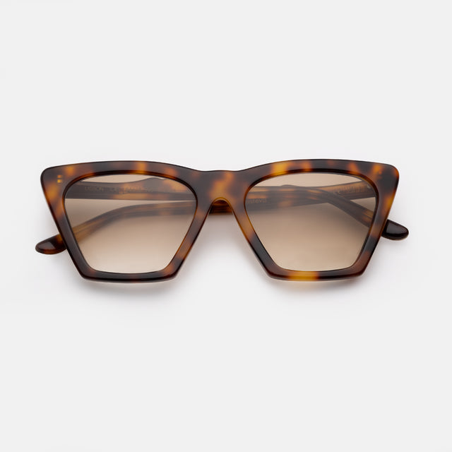 Lisbon Sunglasses side view in Havana / Taupe Gradient