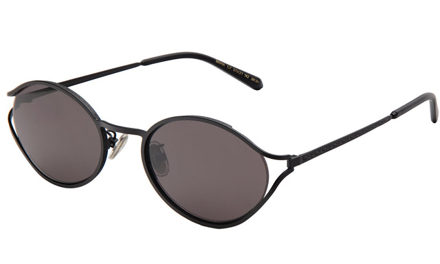 Maria Sunglasses side view in Matte Black / Grey