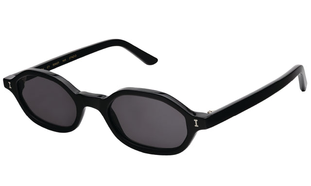 Munich Sunglasses side view in Black / Grey Flat