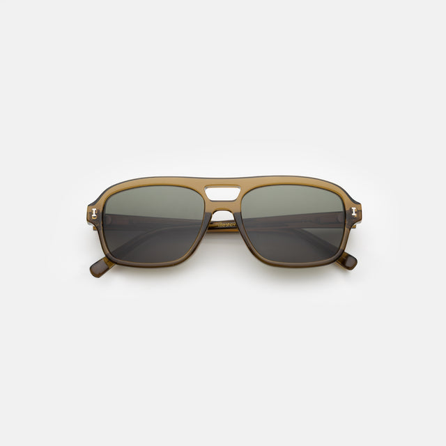 Queens Sunglasses side view in Ochre / Olive Flat