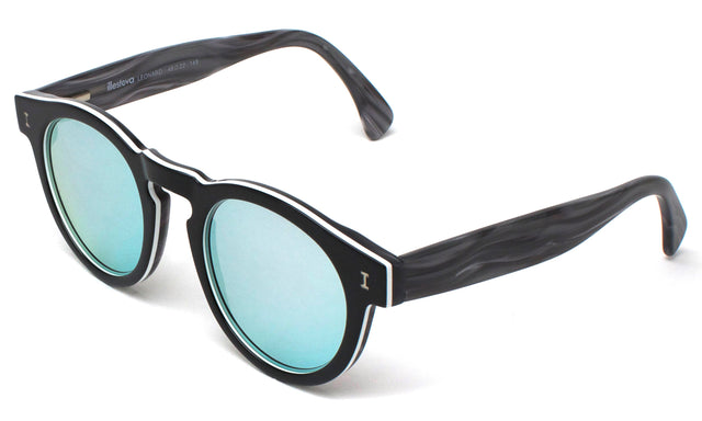 Leonard (Classic Flex Hinge) Sunglasses Side Profile in Tuxedo / Silver Flat Mirror