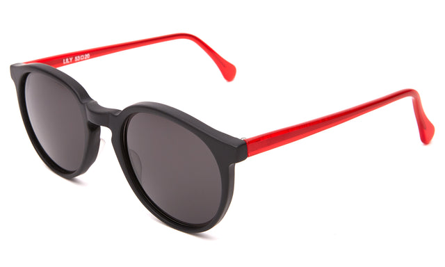 Lily Sunglasses side view in Matte Black/Red Grey