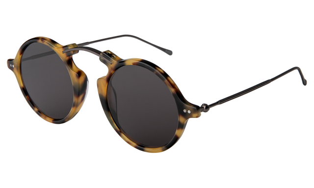 Roma II Sunglasses Side Profile in Tortoise / Grey Flat